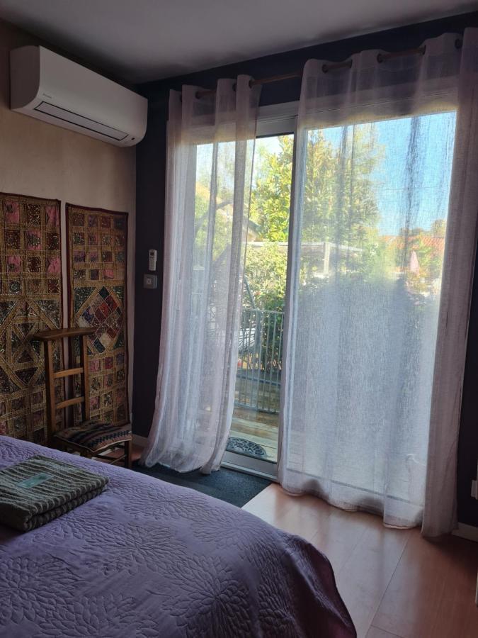 Appartamento Chez Helene Bordeaux Esterno foto